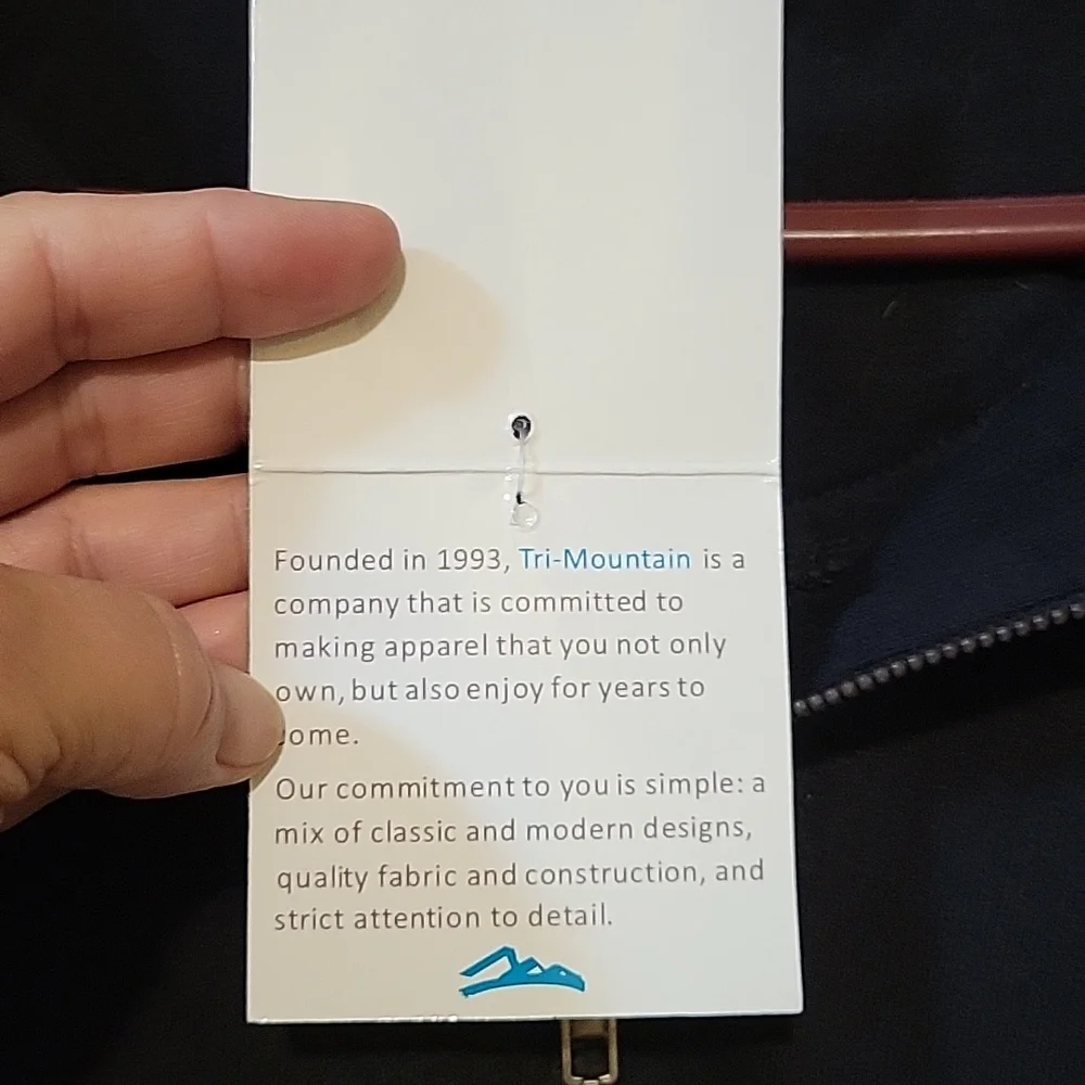 Pullover - Picture 3 of 4